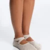 2 pares de meias acolchoadas de mistura de algodão para ioga e pilates com tiras cruzadas 2 pares de meias acolchoadas de mistura de algodão para ioga e pilates com tiras cruzadas
