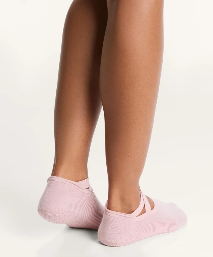 2 pares de meias acolchoadas de mistura de algodão para ioga e pilates com tiras cruzadas 2 pares de meias acolchoadas de mistura de algodão para ioga e pilates com tiras cruzadas