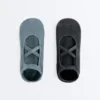 2 pares de meias de mistura de algodão para ioga e pilates com tiras cruzadas 2 pares de meias de mistura de algodão para ioga e pilates com tiras cruzadas