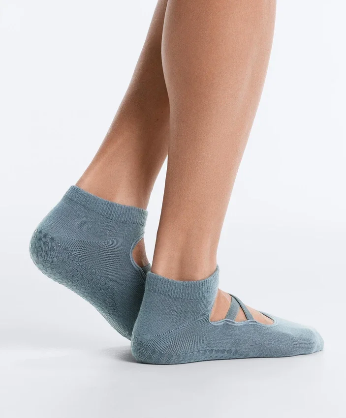 2 pares de meias de mistura de algodão para ioga e pilates com tiras cruzadas 2 pares de meias de mistura de algodão para ioga e pilates com tiras cruzadas