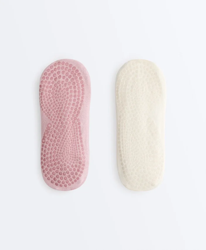 2 pares de meias de mistura de algodão para ioga e pilates com tiras cruzadas 2 pares de meias de mistura de algodão para ioga e pilates com tiras cruzadas