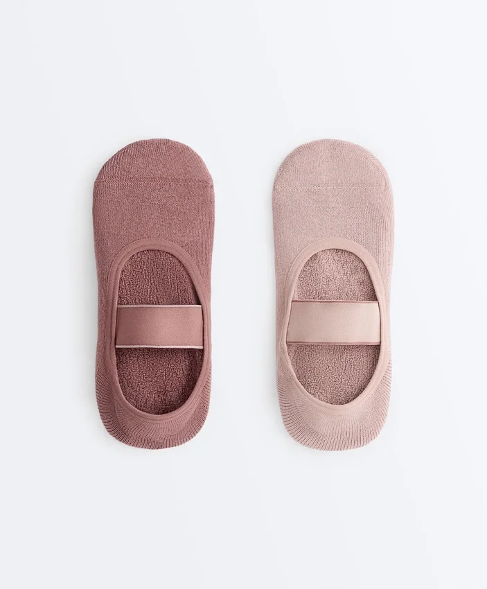 2 pares de meias invisíveis acolchoadas em mistura de algodão para ioga e pilates com tira larga 2 pares de meias invisíveis acolchoadas em mistura de algodão para ioga e pilates com tira larga