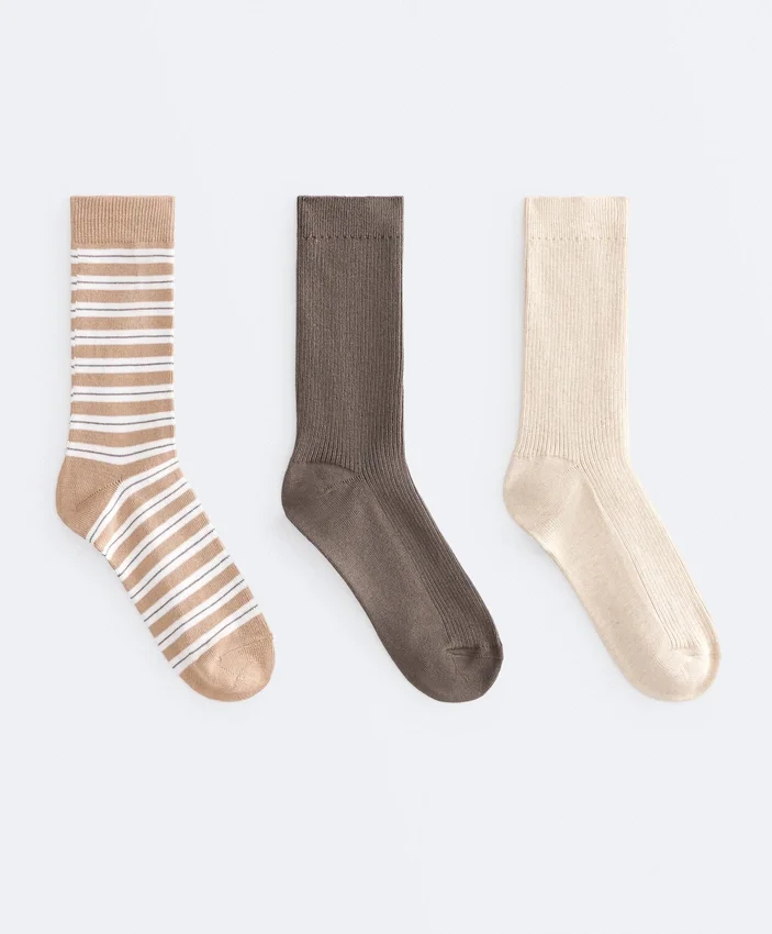 3 pares de meias clássicas em mistura de algodão 3 pares de meias clássicas em mistura de algodão