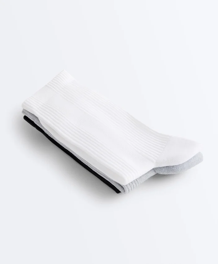 3 pares de meias desportivas clássicas em mistura de poliamida 3 pares de meias desportivas clássicas em mistura de poliamida