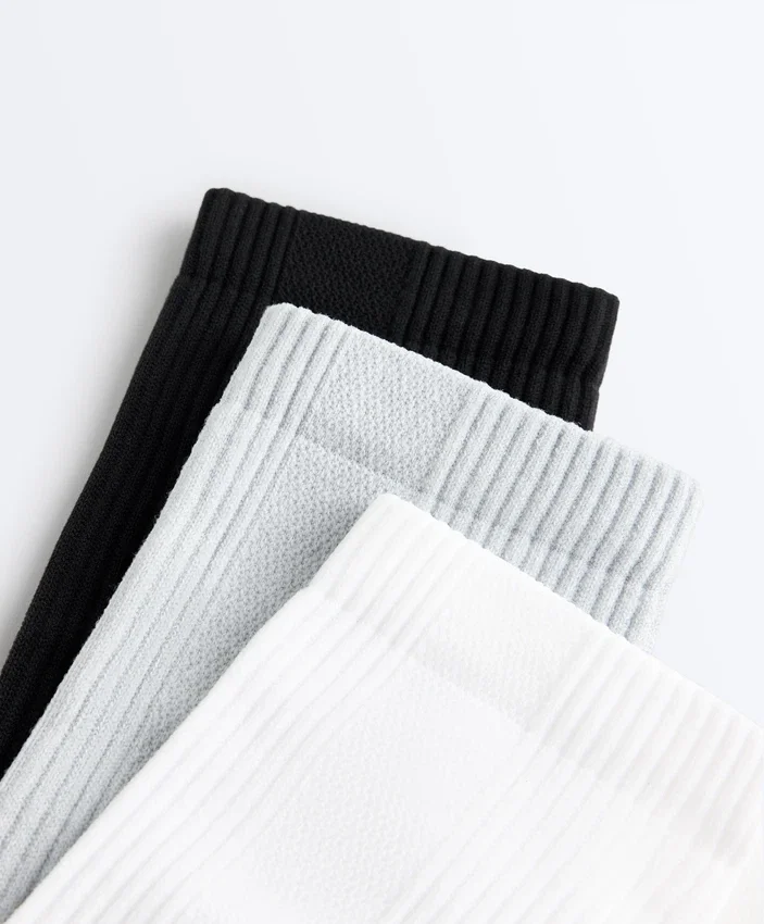 3 pares de meias desportivas clássicas em mistura de poliamida 3 pares de meias desportivas clássicas em mistura de poliamida