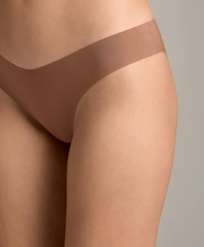 5 Cuecas clássicas invisíveis em mistura de poliamida com corte em V Pantone™ 5 Cuecas clássicas invisíveis em mistura de poliamida com corte em V Pantone™