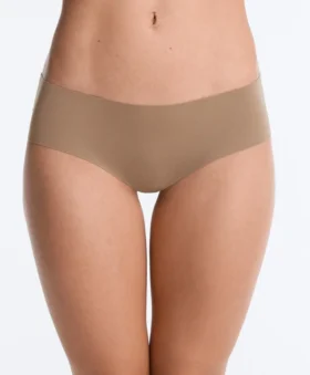 5 cuecas hipster invisíveis em mistura de poliamida com corte a laser