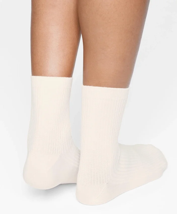 5 pares de meias curtas com algodão 5 pares de meias curtas com algodão