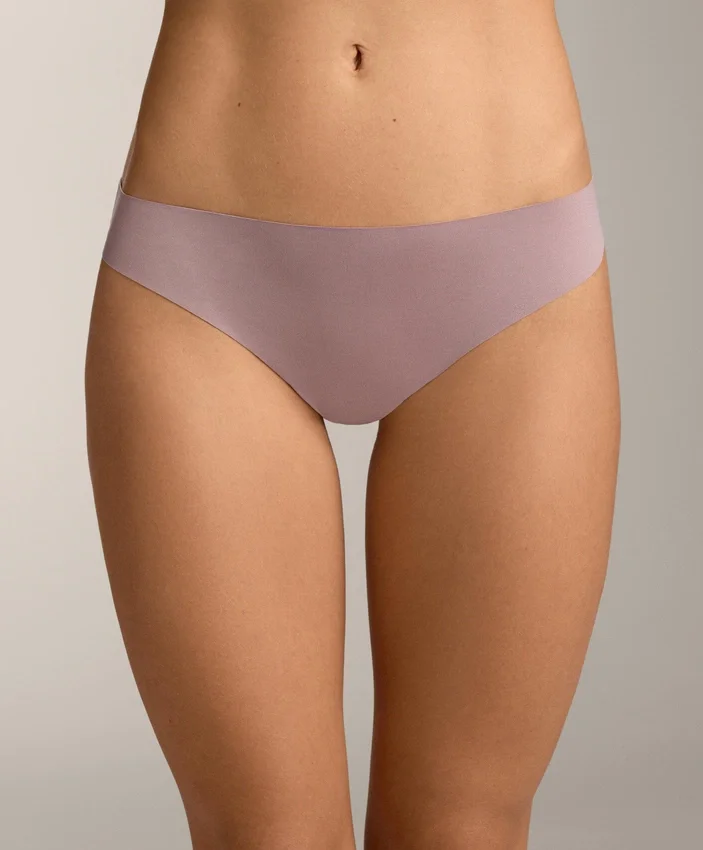 5 tangas invisíveis em mistura de poliamida com corte a laser 5 tangas invisíveis em mistura de poliamida com corte a laser