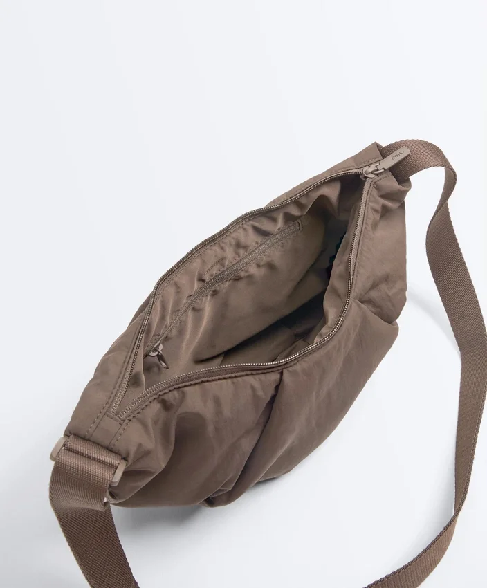 Bolsa a tiracolo acolchoada Bolsa a tiracolo acolchoada