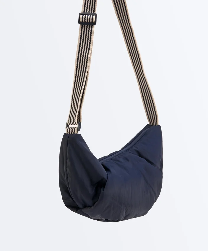 Bolsa a tiracolo acolchoada Bolsa a tiracolo acolchoada