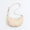 Bolsa a tiracolo acolchoada com textura Bolsa a tiracolo acolchoada com textura