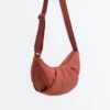 Bolsa a tiracolo acolchoada com textura Bolsa a tiracolo acolchoada com textura
