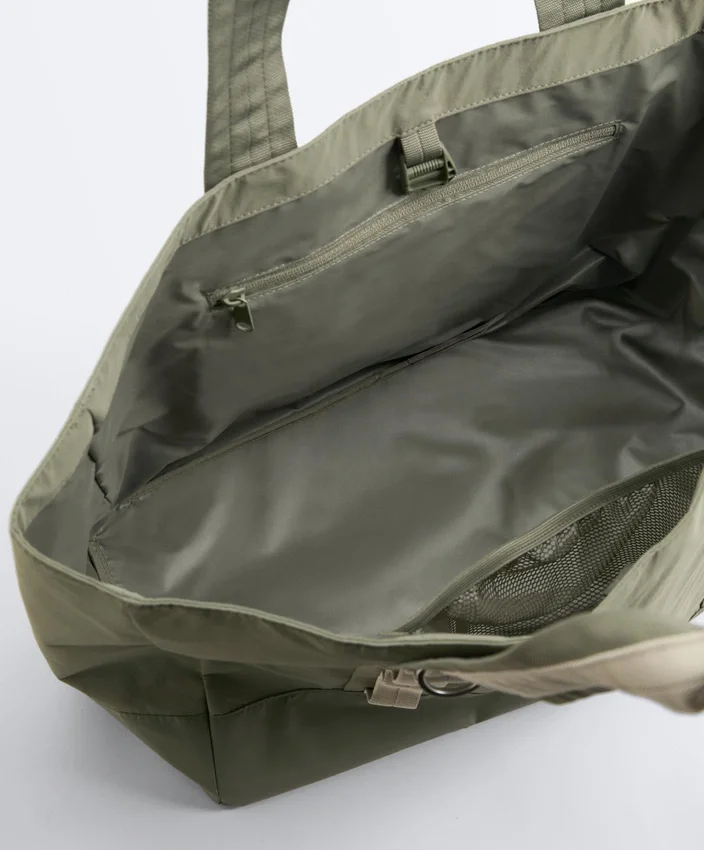 Bolsa de compras com contraste Bolsa de compras com contraste