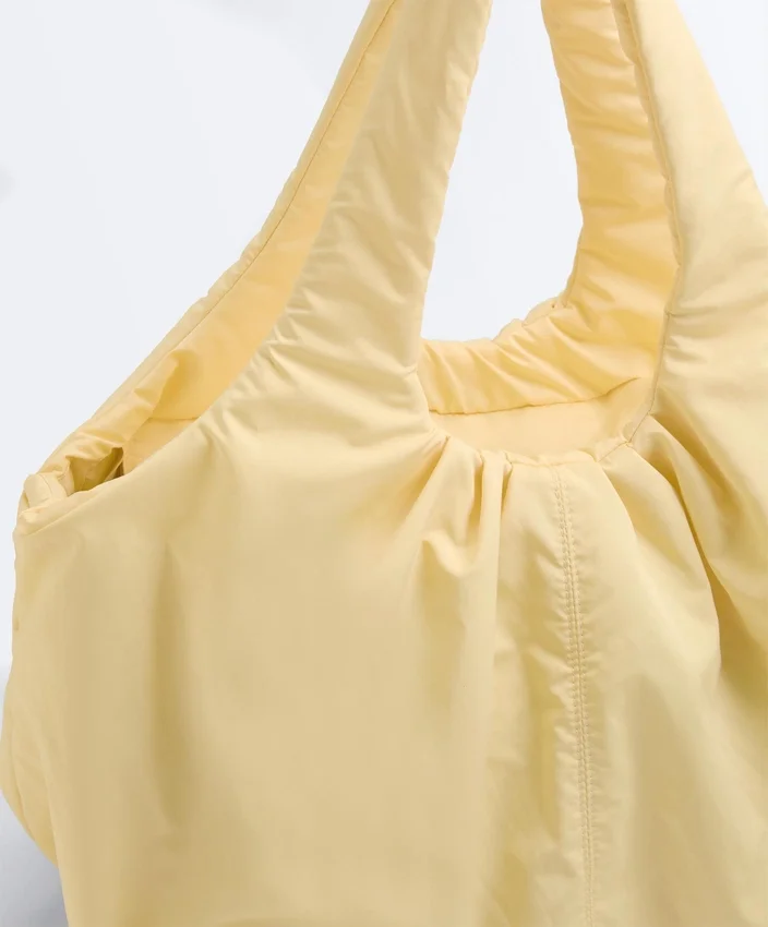 Bolsa de compras franzida Bolsa de compras franzida