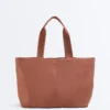 Bolsa tipo shopper macia com fecho Bolsa tipo shopper macia com fecho