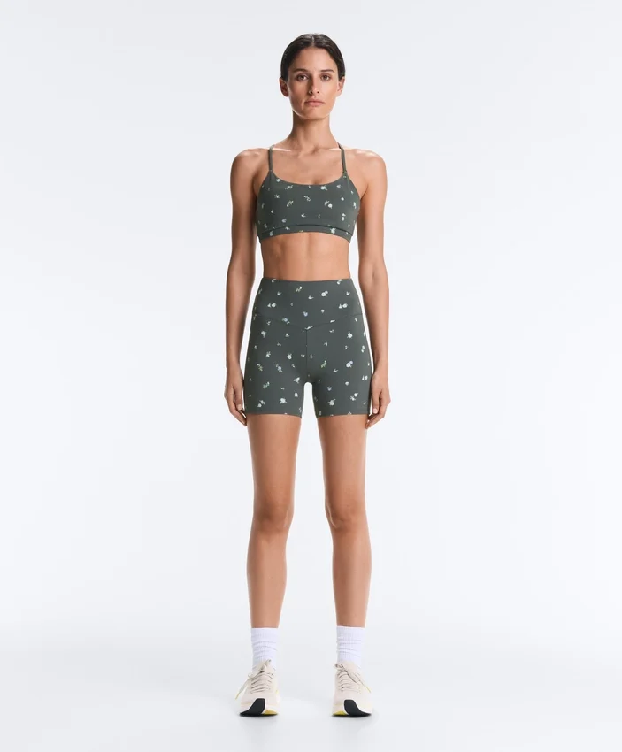Sutiã desportivo Evermove de apoio leve com estampado floral Sutiã desportivo Evermove de apoio leve com estampado floral