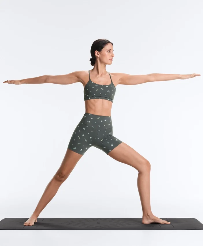 Sutiã desportivo Evermove de apoio leve com estampado floral Sutiã desportivo Evermove de apoio leve com estampado floral
