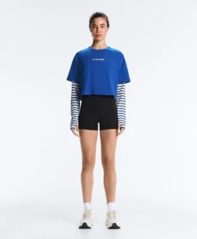 Camisas curtas e largas em mistura de algodão com slogan