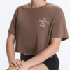 Camisas curtas e largas em mistura de algodão com slogan Camisas curtas e largas em mistura de algodão com slogan