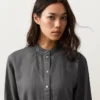 Camisas de gola alta 100% linho