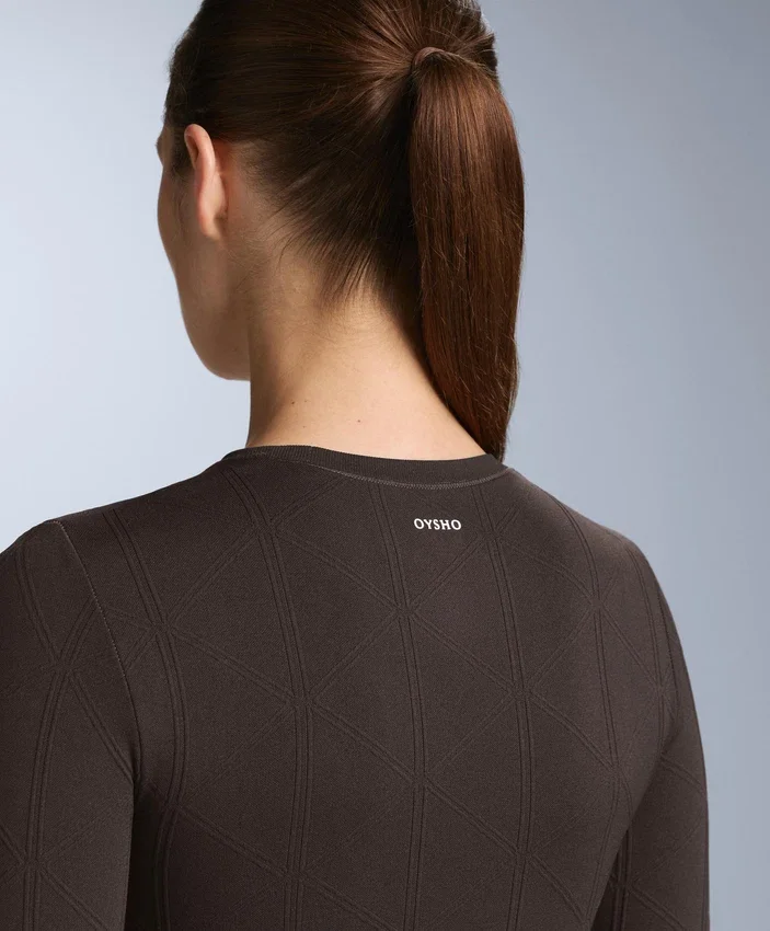 Camisas interiores térmicas sem costuras em jacquard Camisas interiores térmicas sem costuras em jacquard