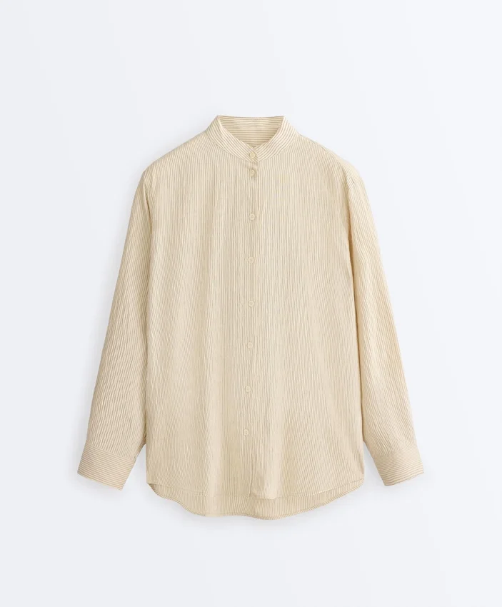 Camisas às riscas com gola alta em mistura de modal Camisas às riscas com gola alta em mistura de modal