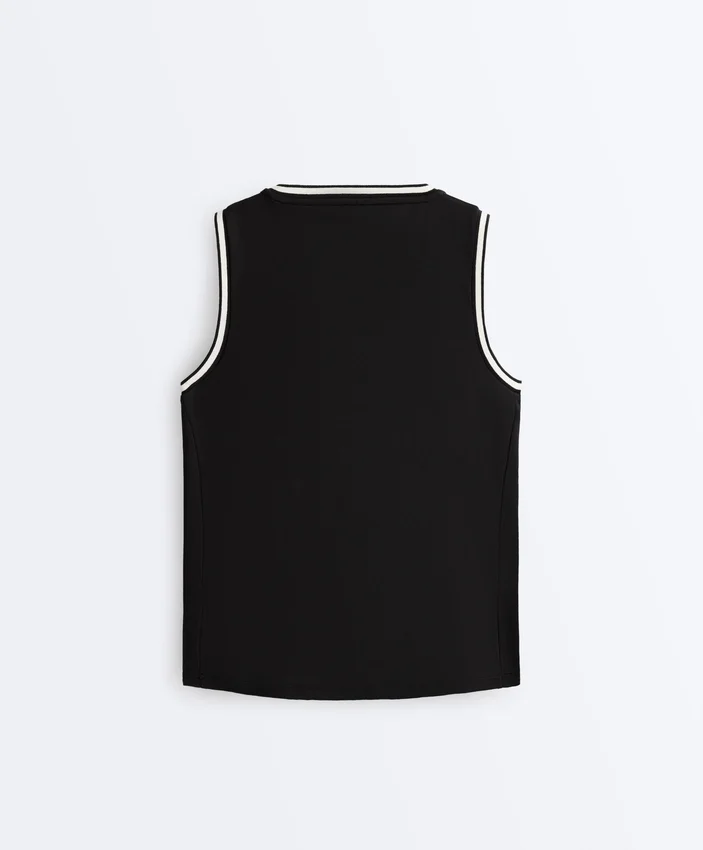Camisas sem mangas com decote em V Camisas sem mangas com decote em V
