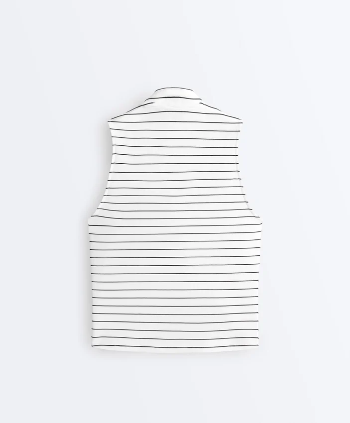 Camisas sem mangas com meio fecho e riscas Camisas sem mangas com meio fecho e riscas