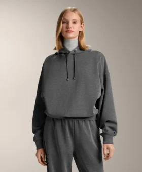 Camisola com capuz de corte largo em modal escovado mesclado Camisola com capuz de corte largo em modal escovado mesclado