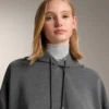 Camisola com capuz de corte largo em modal escovado mesclado Camisola com capuz de corte largo em modal escovado mesclado