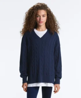 Camisola com decote em V em malha trançada 100% algodão Camisola com decote em V em malha trançada 100% algodão