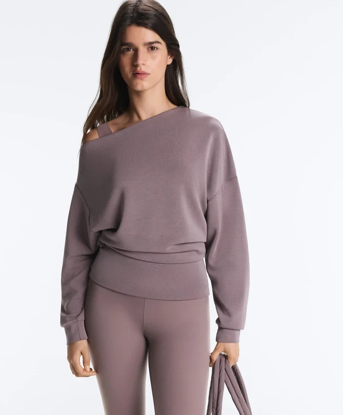 Camisola com gola assimétrica, cintura ajustável e modal Soft Touch Camisola com gola assimétrica, cintura ajustável e modal Soft Touch
