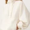 Camisola com meio fecho e bolso frontal, mistura de lyocell e 24% de linho Camisola com meio fecho e bolso frontal, mistura de lyocell e 24% de linho