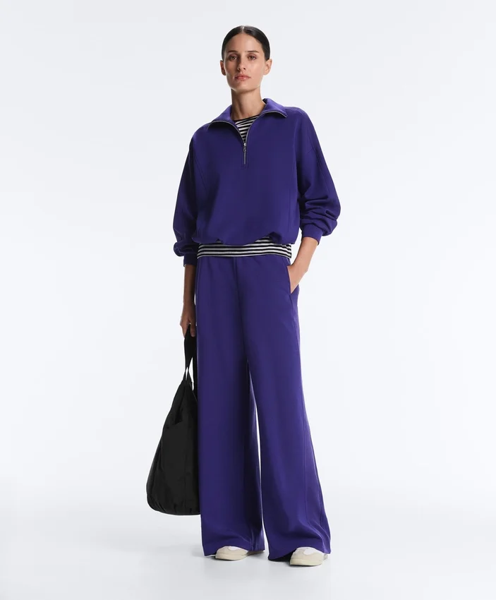 Camisola com meio fecho e modal escovado Camisola com meio fecho e modal escovado