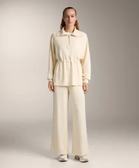 camisola com meio fecho e modal soft touch 2 1 280x339 - Cal&ccedil;as de perna reta com nervuras laterais em modal Soft Touch