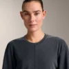 Camisola com riscas assimétricas em modal Camisola com riscas assimétricas em modal