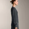 Camisola com riscas assimétricas em modal Camisola com riscas assimétricas em modal