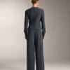 Camisola com riscas assimétricas em modal Camisola com riscas assimétricas em modal