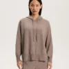 Camisola comprida de malha com capuz Camisola comprida de malha com capuz