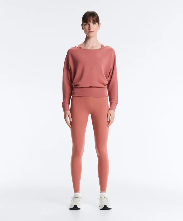 Camisola de gola barco em modal Soft Touch de toque suave Camisola de gola barco em modal Soft Touch de toque suave