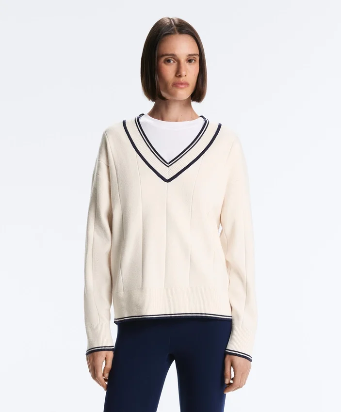 Camisola de malha com decote em V contrastante Camisola de malha com decote em V contrastante