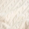 Camisola de malha com mini tranças e decote em V Camisola de malha com mini tranças e decote em V