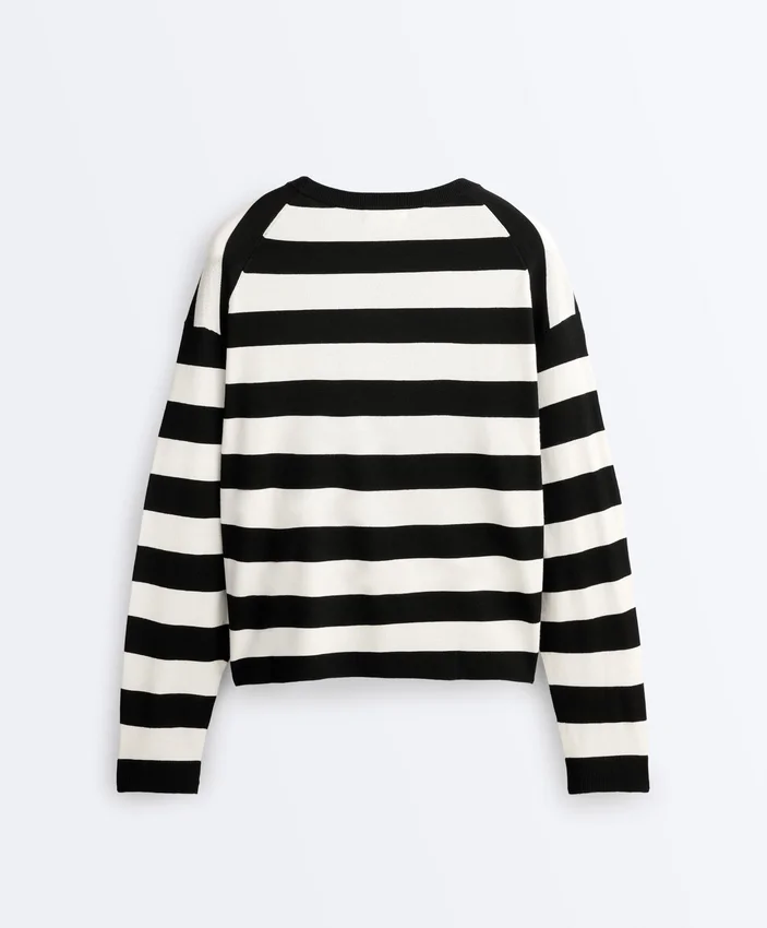 Camisola de malha às riscas Camisola de malha às riscas
