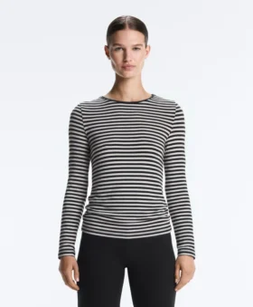 Camisola justa de manga comprida às riscas