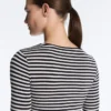 Camisola justa de manga comprida às riscas Camisola justa de manga comprida às riscas