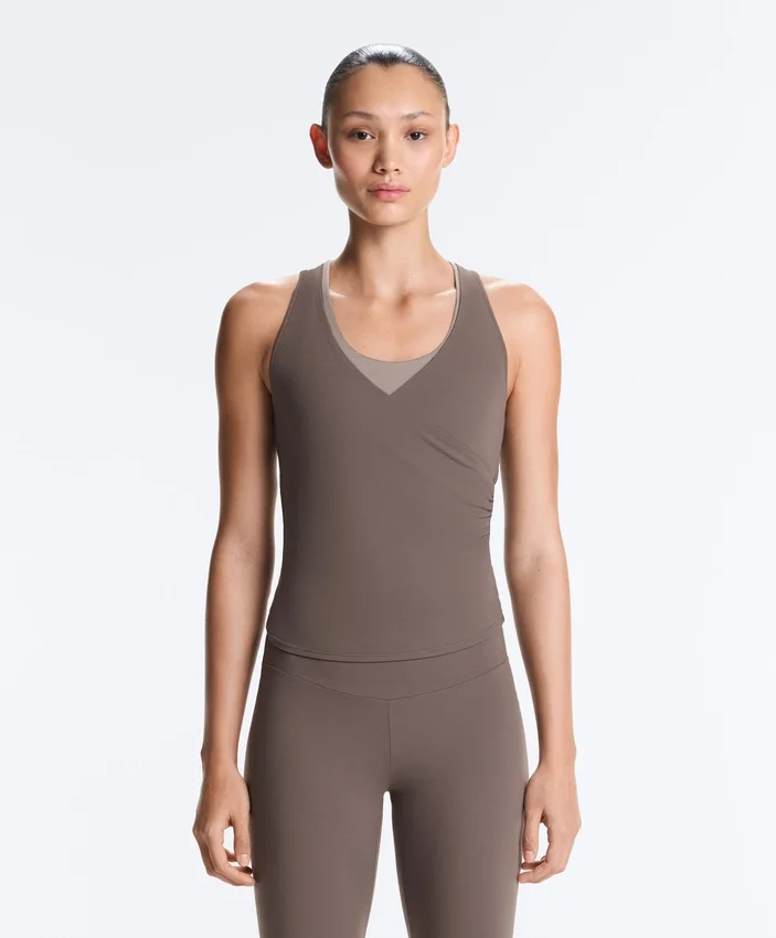 Camisola sem mangas Comfortlux com decote cruzado Camisola sem mangas Comfortlux com decote cruzado