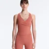 Camisola sem mangas Comfortlux com decote cruzado Camisola sem mangas Comfortlux com decote cruzado