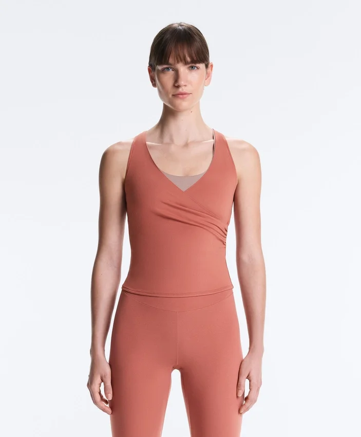 Camisola sem mangas Comfortlux com decote cruzado Camisola sem mangas Comfortlux com decote cruzado