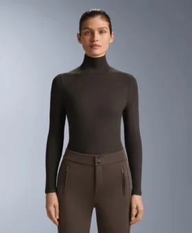 Camisola térmica de gola alta